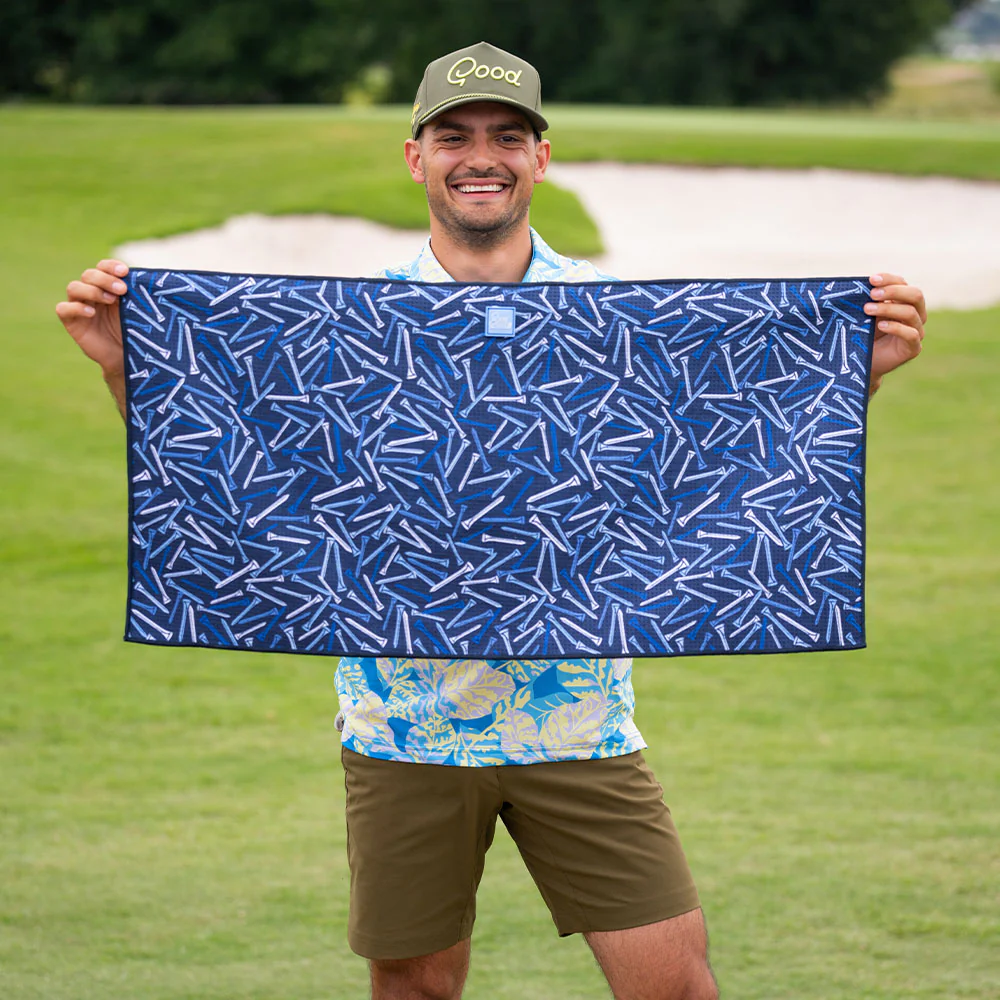 Tee Toss Magnetic Towel - Image 3